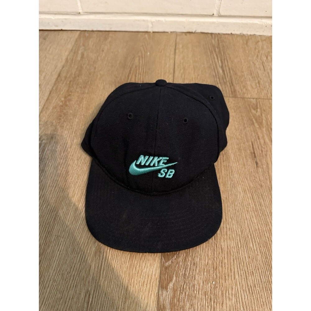 Nike SB Snapback Hat Black Teal Swoosh Logo Skateboarding Cap Adjustable